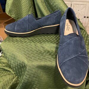 Clarks Ultimate Collection Suede Shoe